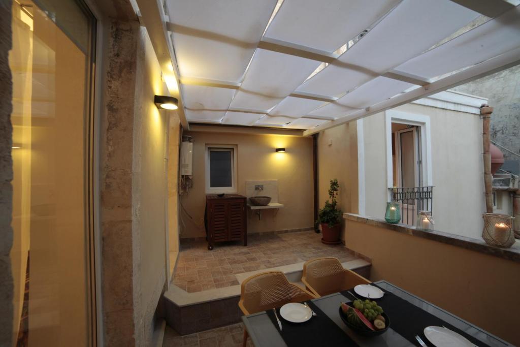 Feel Home Ortigia 1 room 1